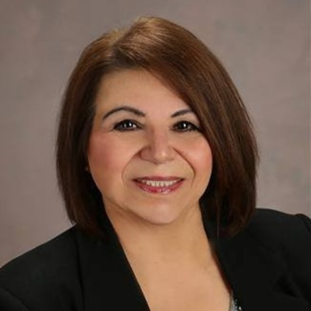 Meet your Posher, Renee